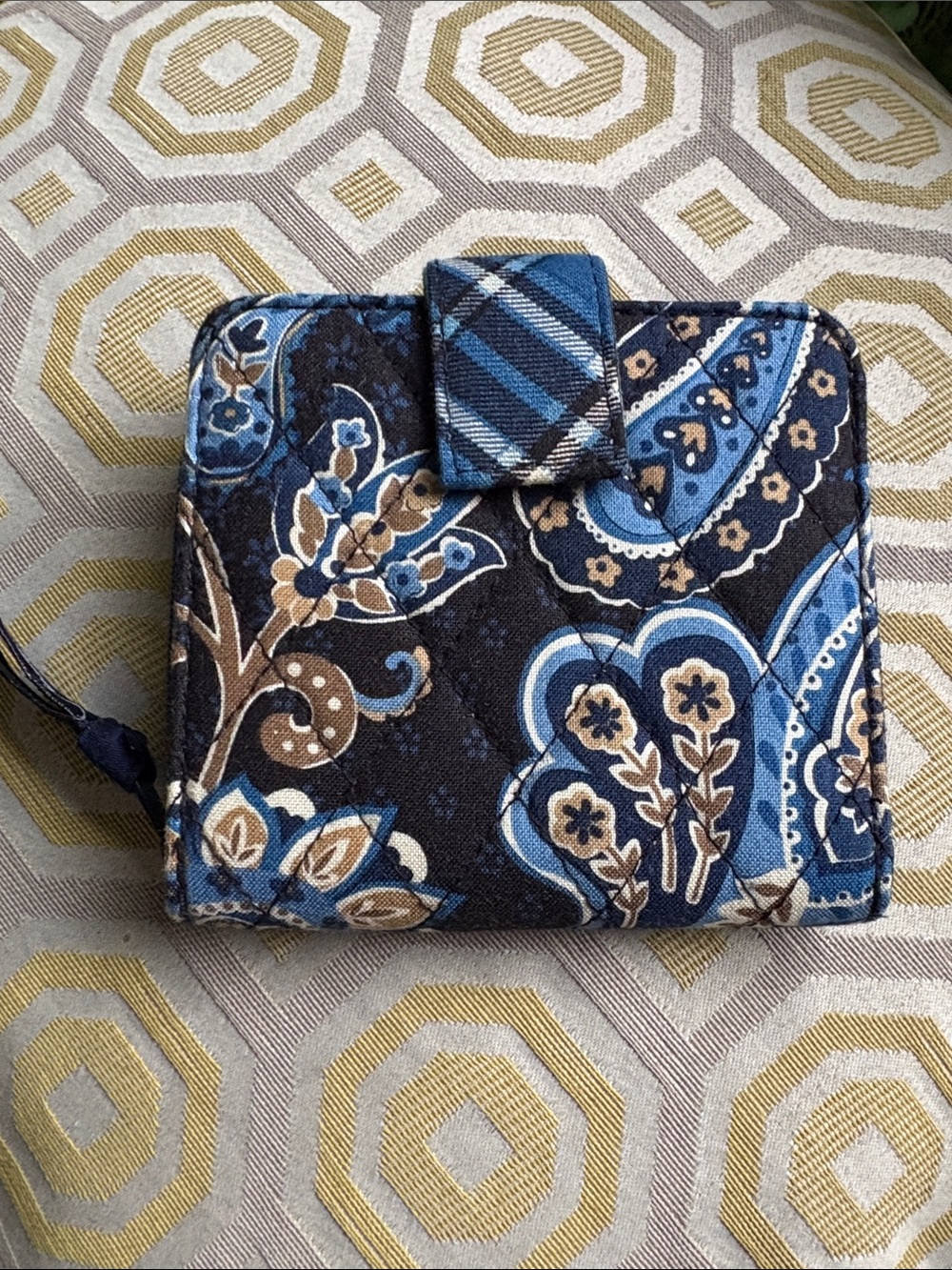 Vera Bradley Quilted Blue Paisley Compact Wallet